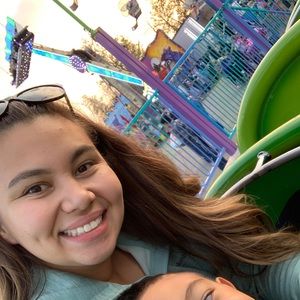 Meet your Posher, Natasha